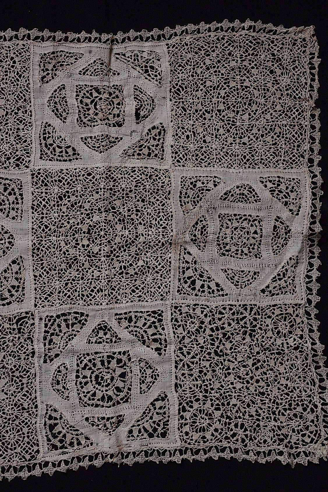 アンティークレース dentelle antique フィレレース 2 .FR a l'epoque