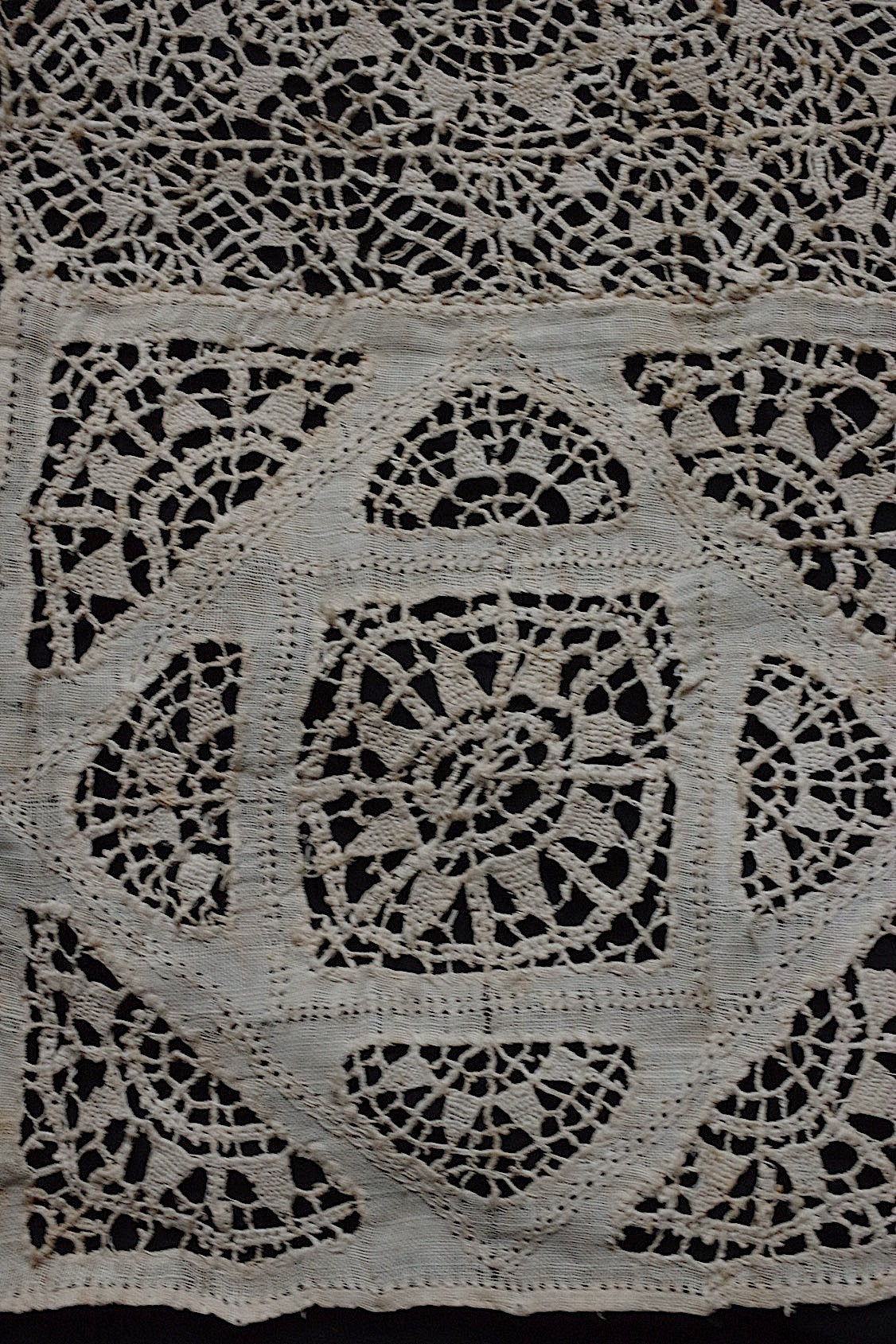 アンティークレース dentelle antique フィレレース 2 .FR a l'epoque