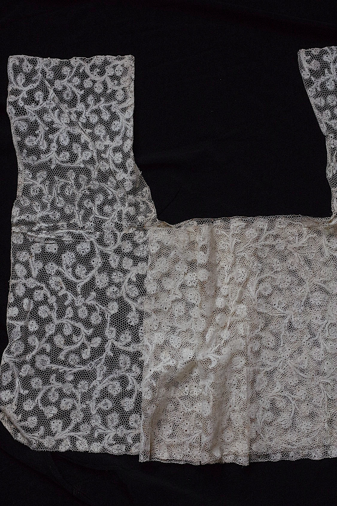 アンティークレース dentelle antique フレミッシュレース .FR a l'epoque