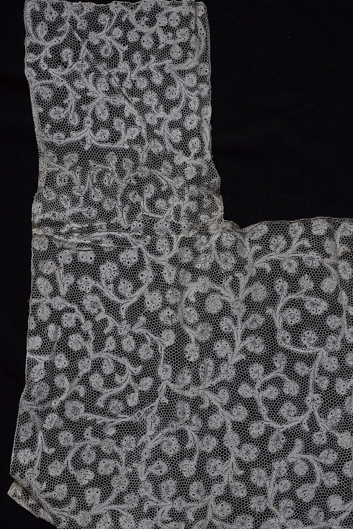 アンティークレース dentelle antique フレミッシュレース .FR a l'epoque