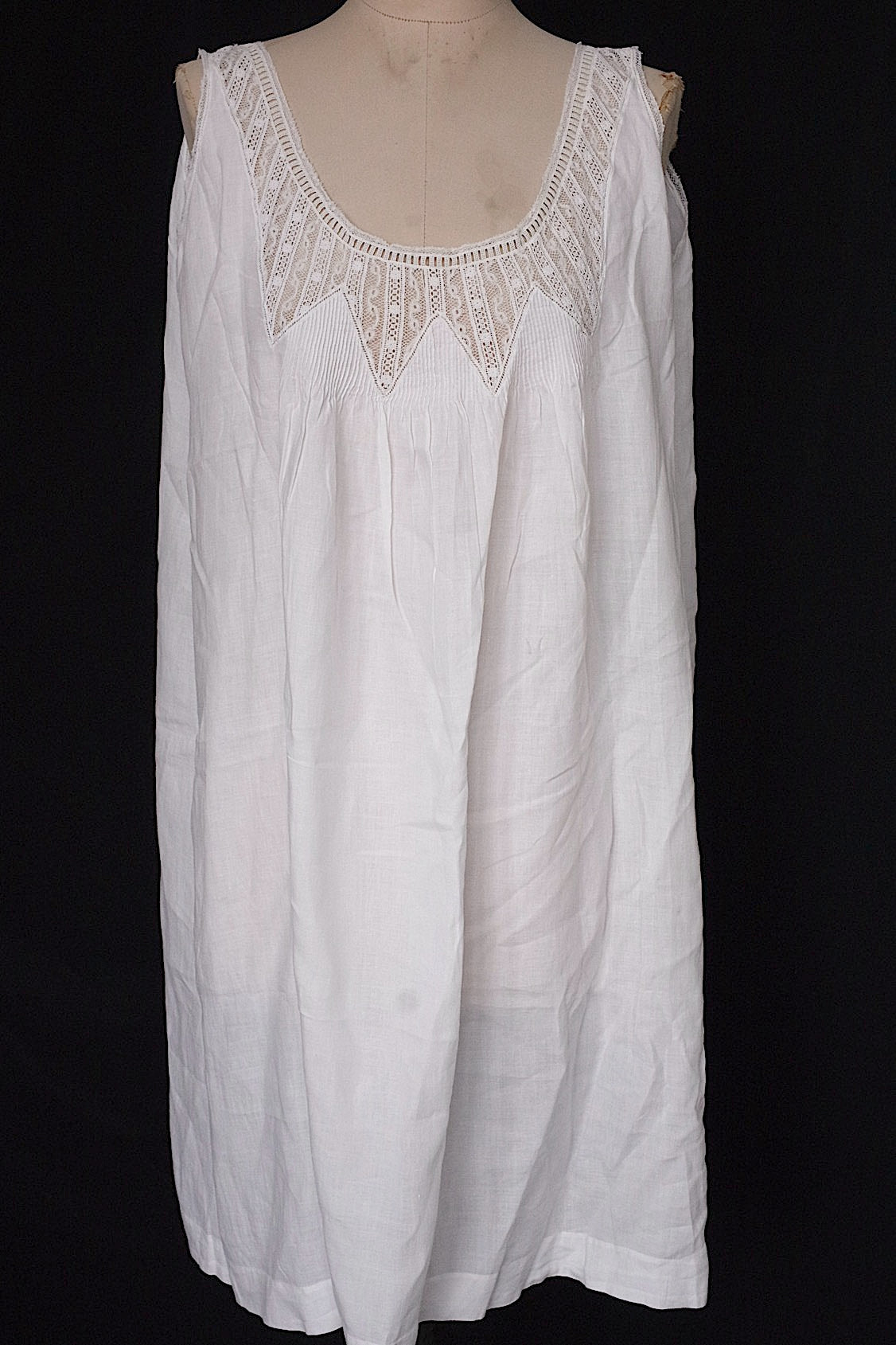 アンティークレースワンピース