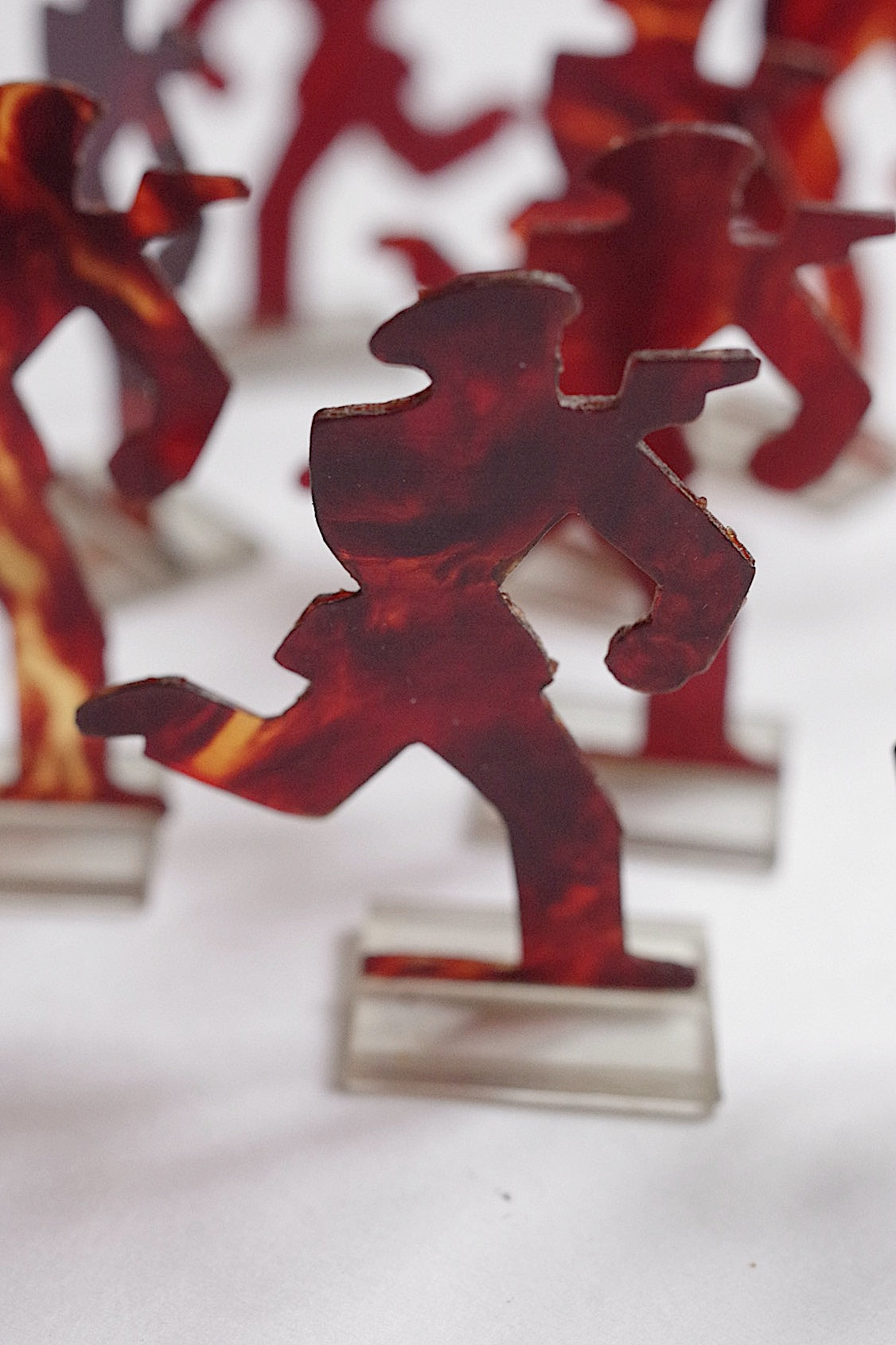 ヴィンテージオブジェ vintage objets 追う人逃げる人 .FR a l'epoque