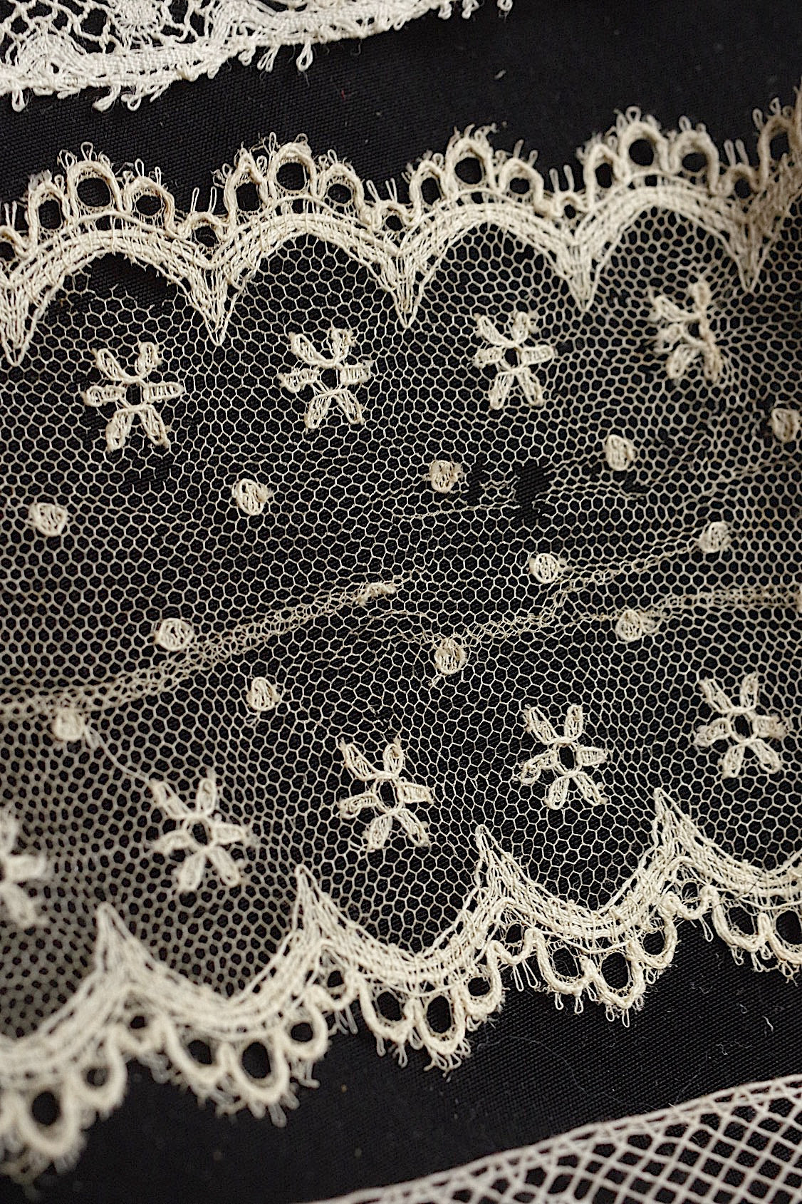 アンティークレース dentelle antique アンティークレース 5本 .FR a l'epoque