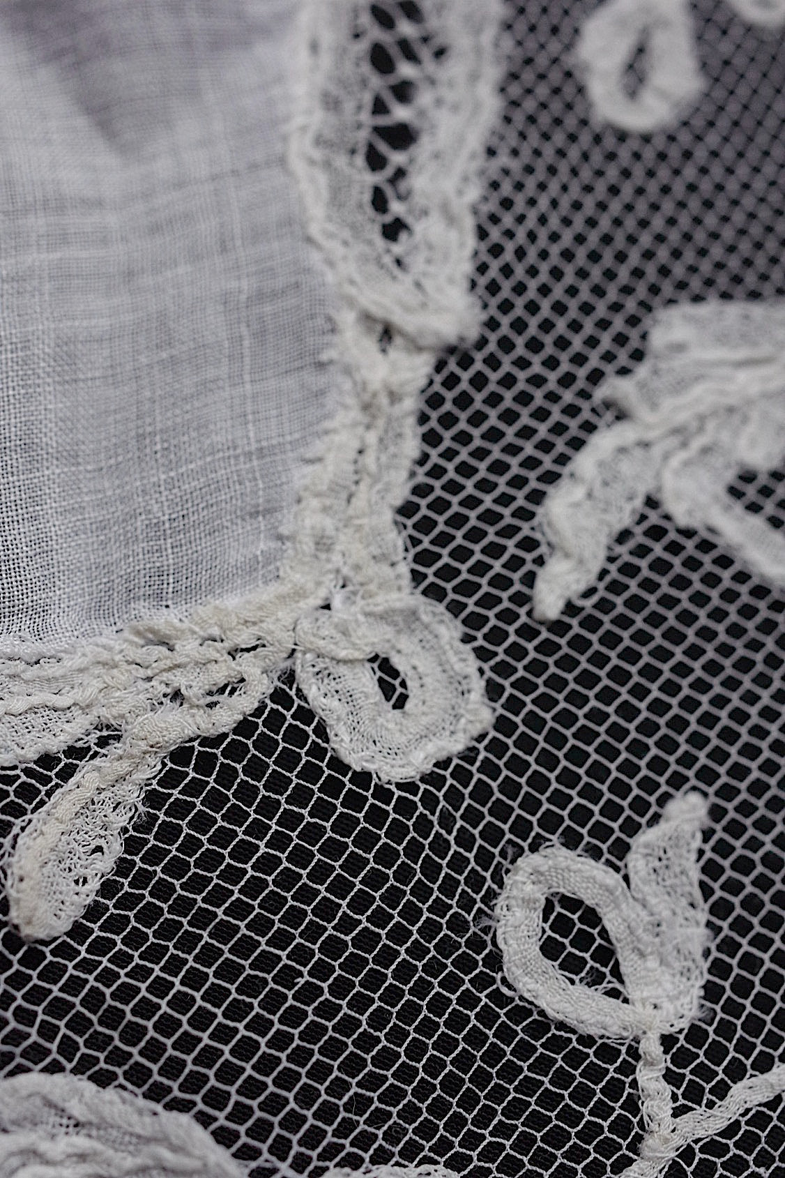 アンティークレース dentelle antique アンティークレース  ハンカチ .FR a l'epoque