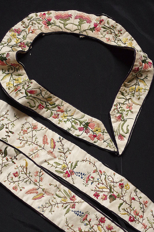 アンティーク刺繍 ruban antique アンティーク刺繍襟 ベルト .FR a l'epoque