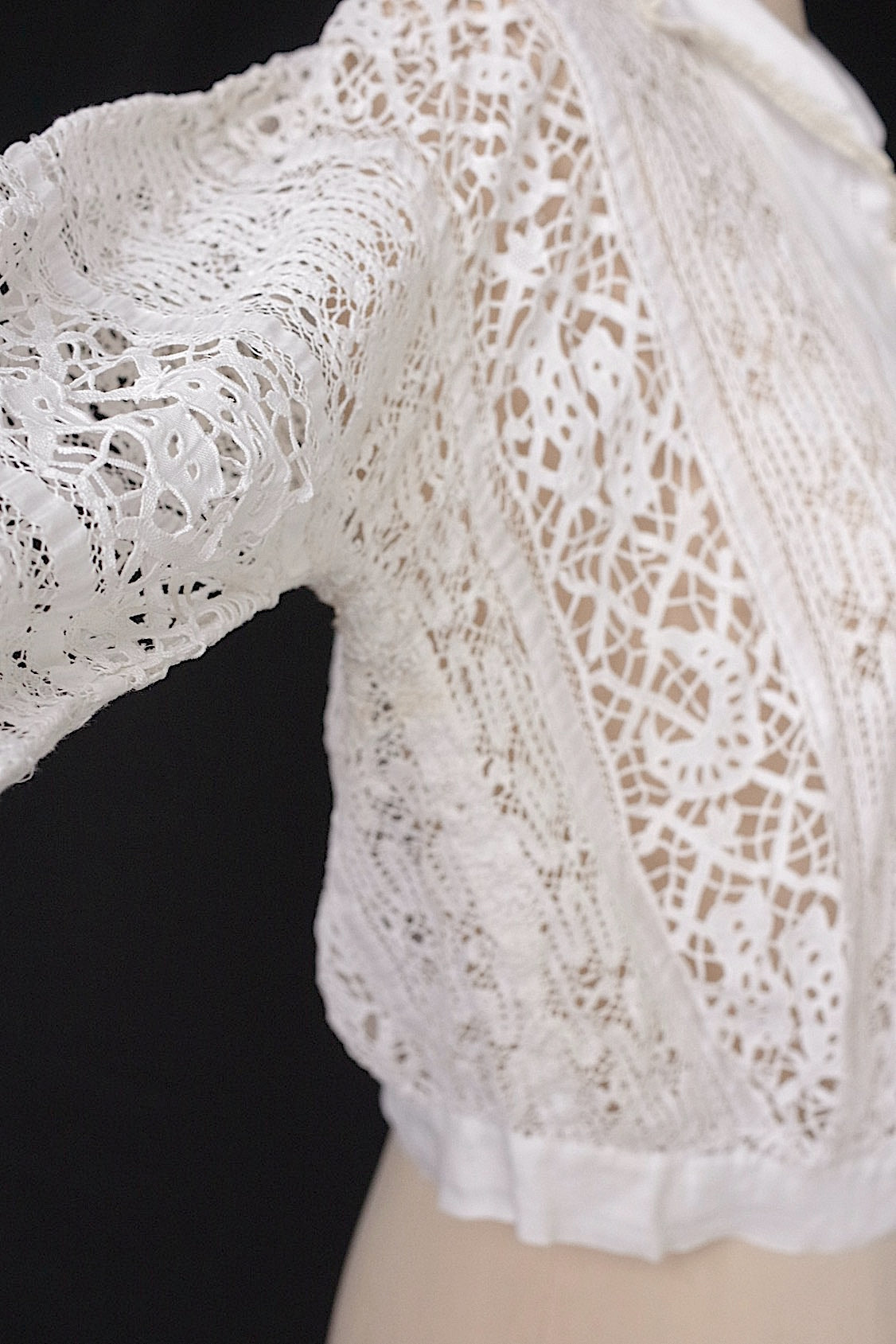 アンティークブラウス vêtement antique アンティークレースブラウス .FR a l'epoque