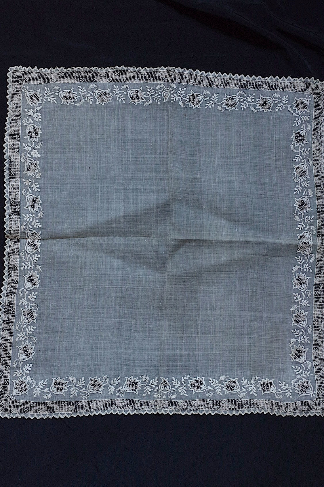 アンティークハンカチ mouchoir  antique アンティークハンカチ4 .FR a l'epoque