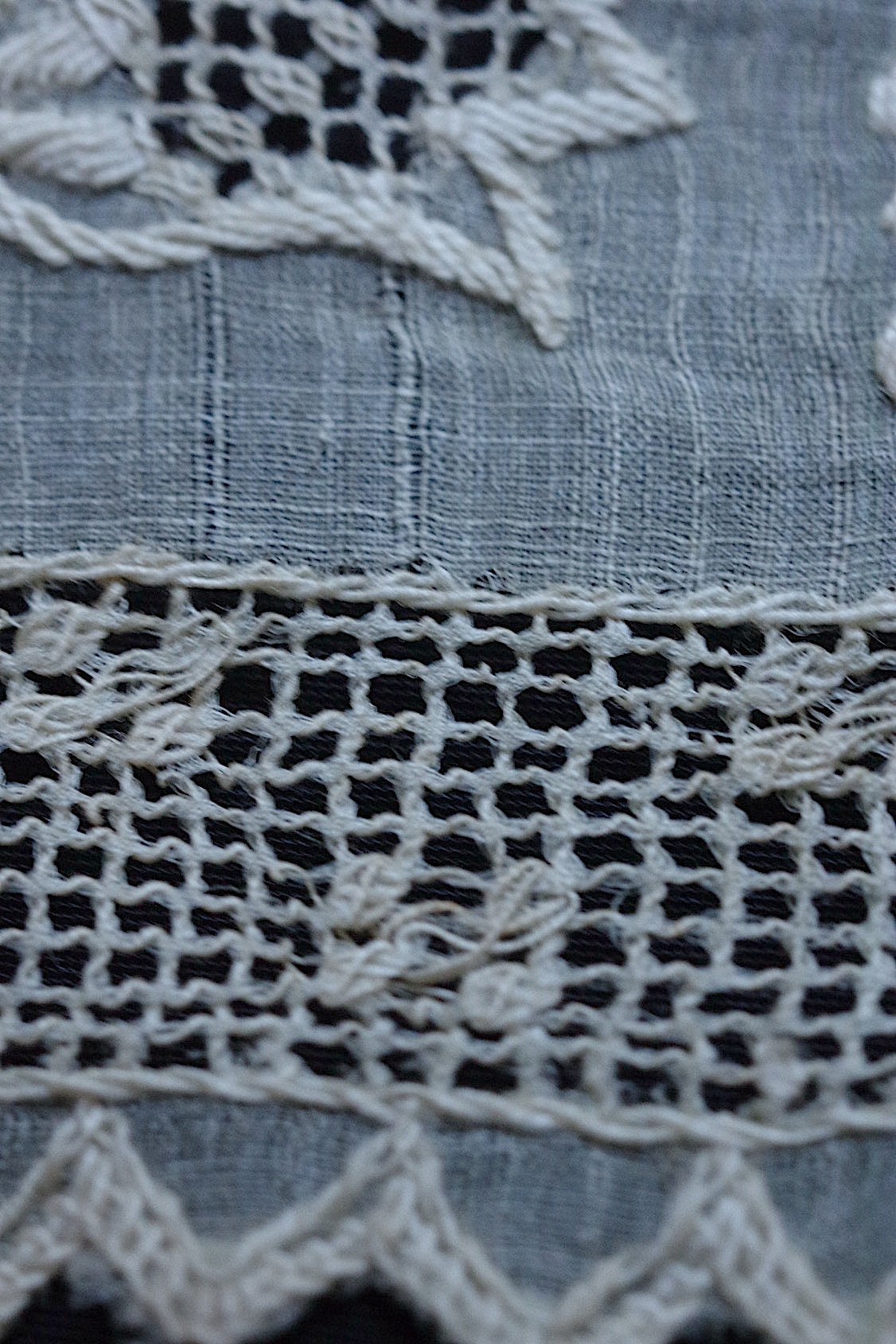 アンティークハンカチ mouchoir  antique アンティークハンカチ4 .FR a l'epoque