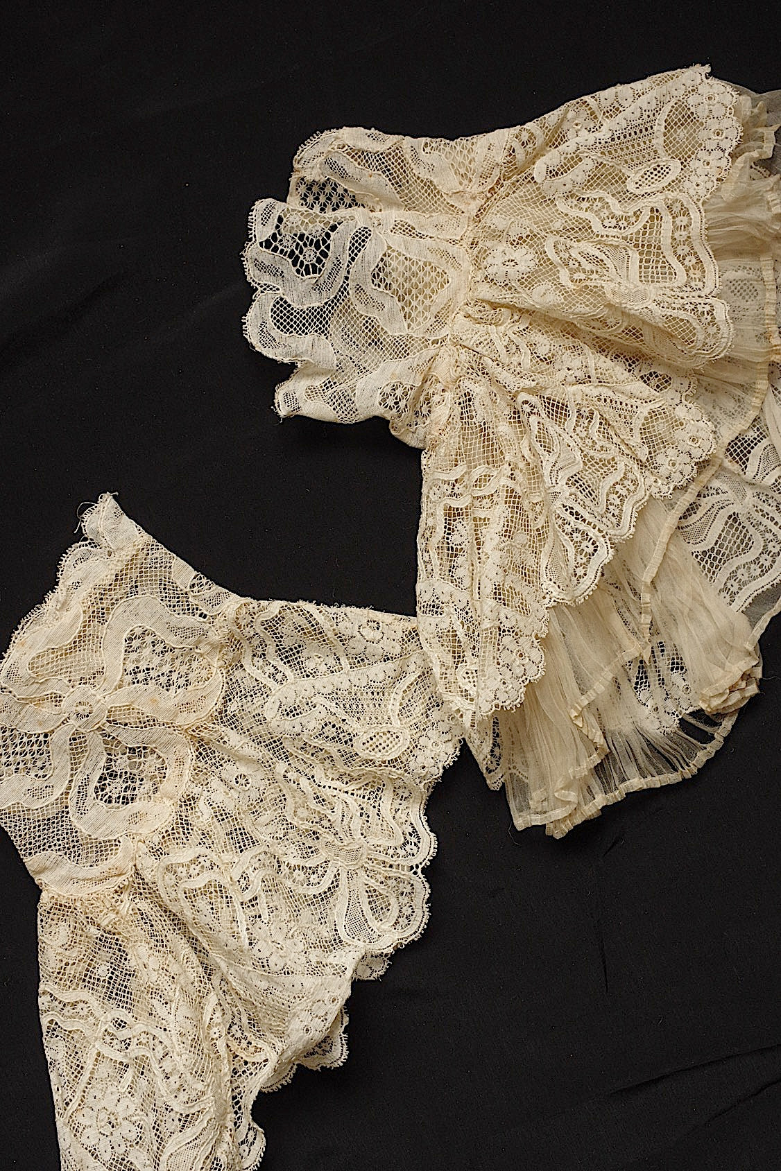 アンティークレース dentelle antique アンティークレースはぎれ 素材用 .FR a l'epoque