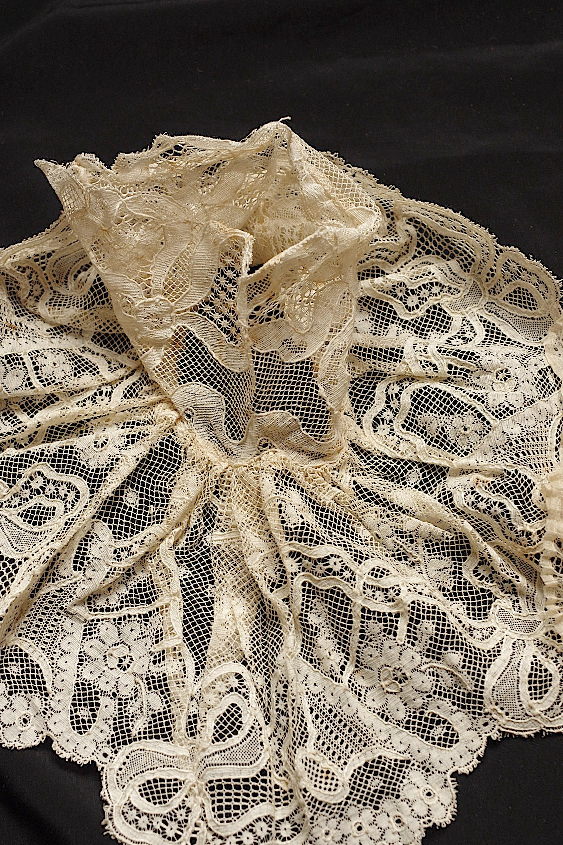 アンティークレース dentelle antique アンティークレースはぎれ 素材用 .FR a l'epoque