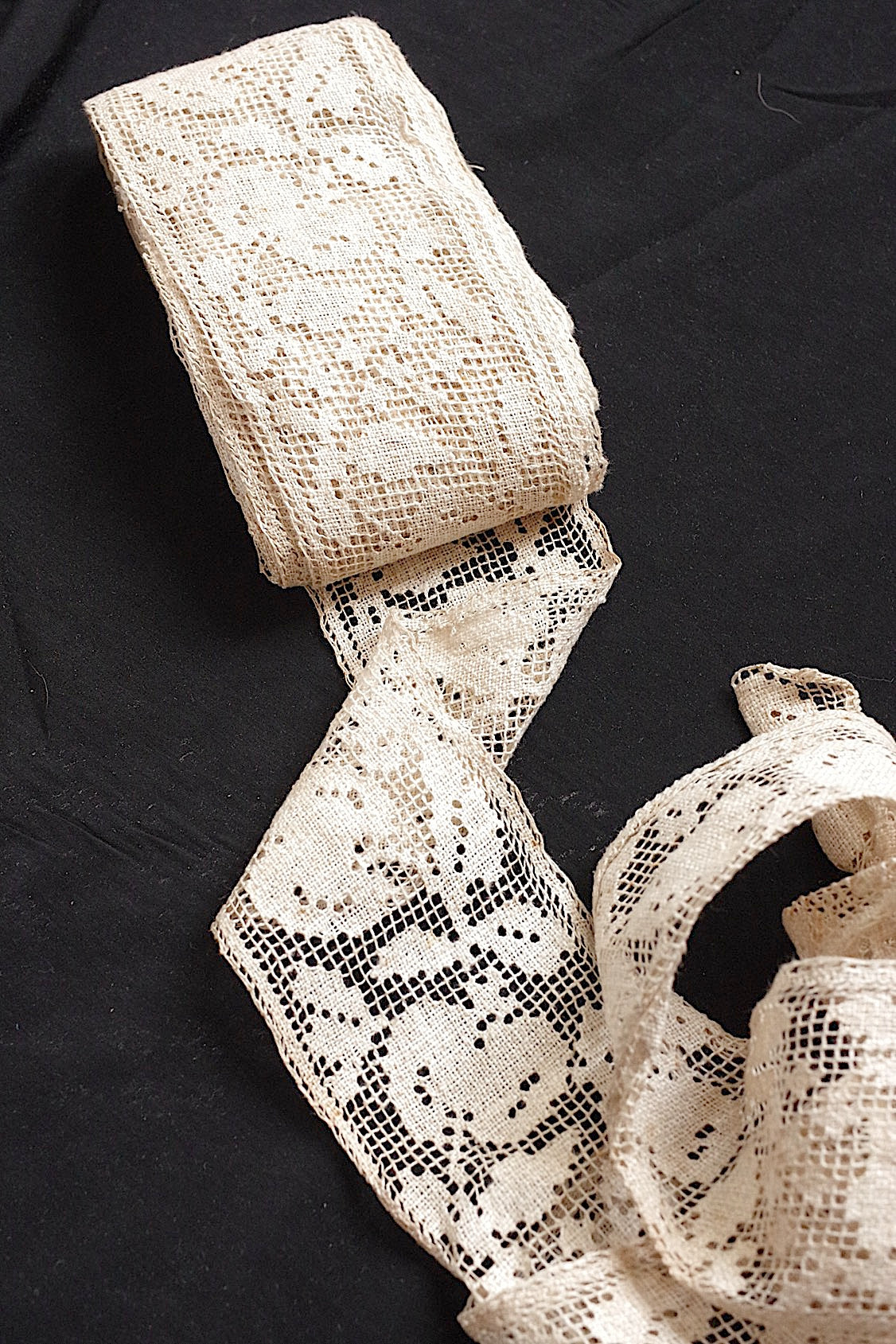 アンティークレース