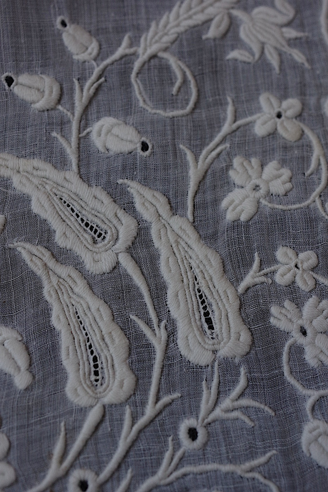 アンティークレースdentelle antique アンティーク刺繍ハンカチ 2 .FR a l'epoque