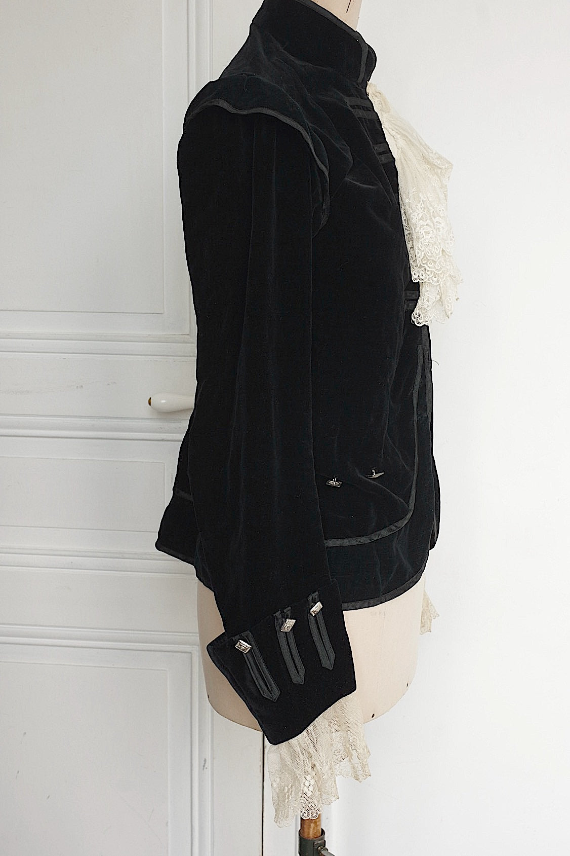 アンティークジャケットvêtement  antique アンティークコスチューム .FR a l'epoque