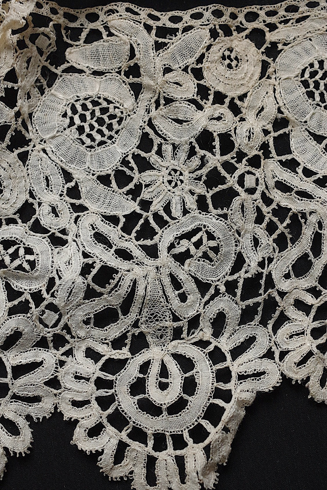 アンティークレース dentelle antique アンティークレース 袖口 ホニトン .FR a l'epoque