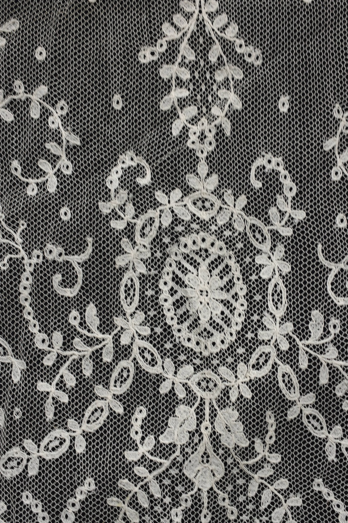 アンティークレース dentelle antique アンティークレース ベール .FR a l'epoque