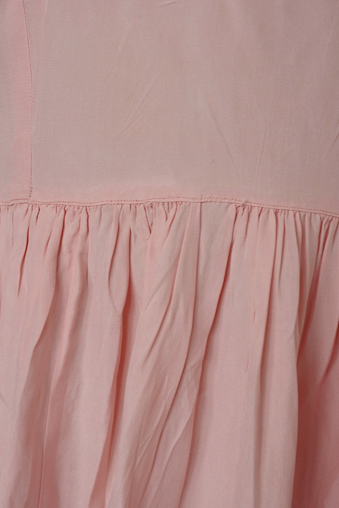 ヴィンテージ古着 vêtement vintage ヴィンテージワンピース サーモンピンク .FR a l'epoque