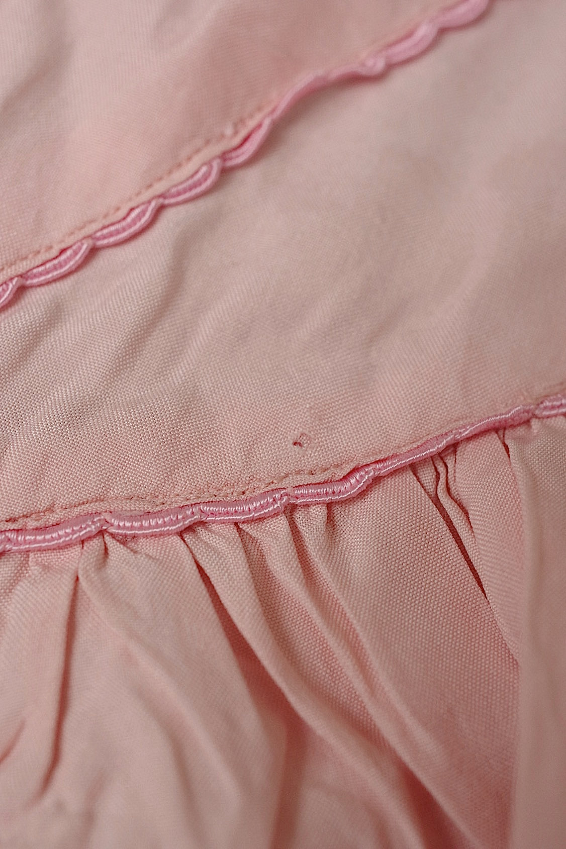 ヴィンテージ古着 vêtement vintage ヴィンテージワンピース サーモンピンク .FR a l'epoque