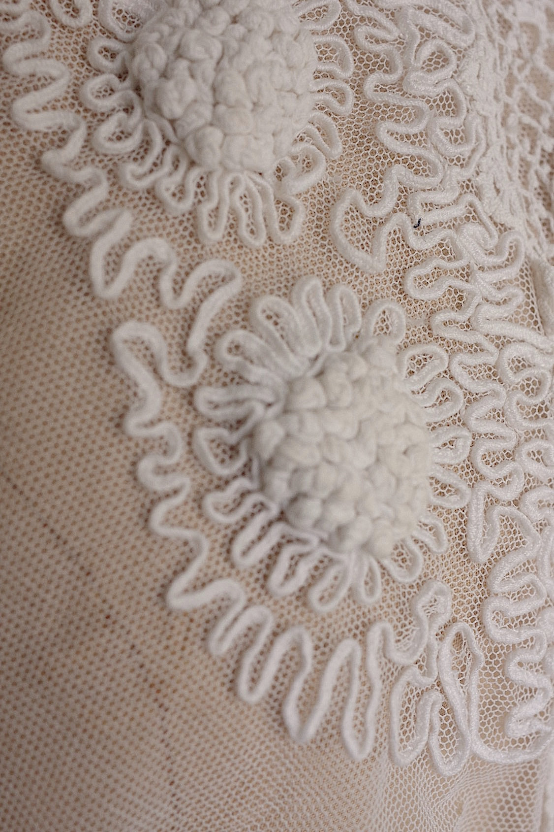 アンティーク古着 vêtement antique アンティークレースtop .FR a l'epoque