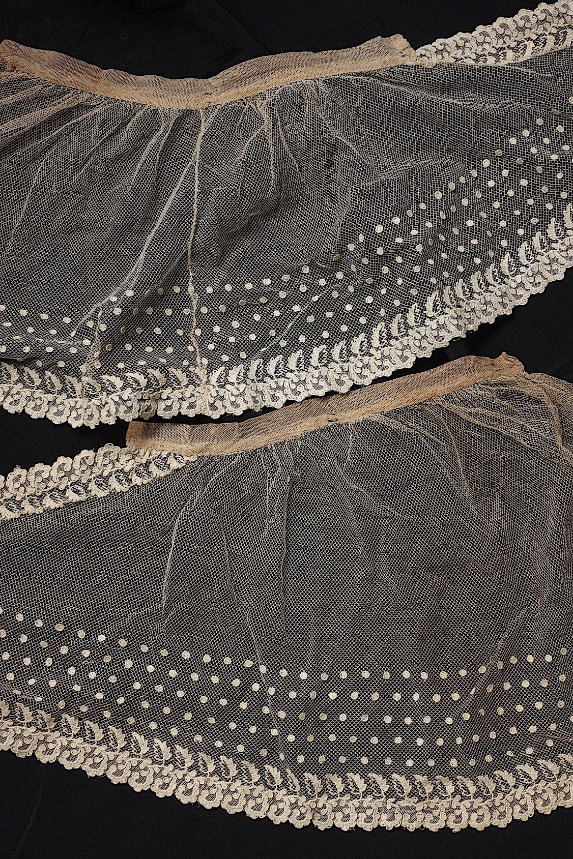 アンティークレース dentelle  antique アンティークレース 装飾レース .FR a l'epoque