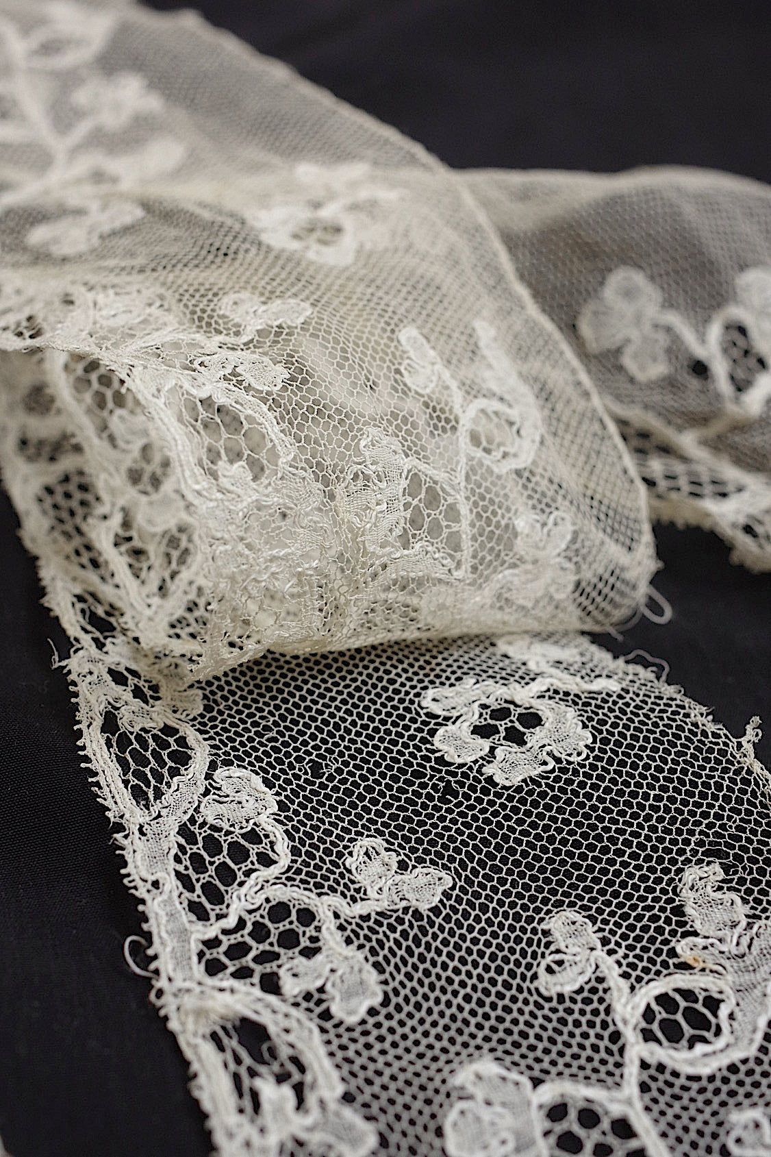 アンティークレース dentelle antique アンティークレース 4本 .FR a l'epoque