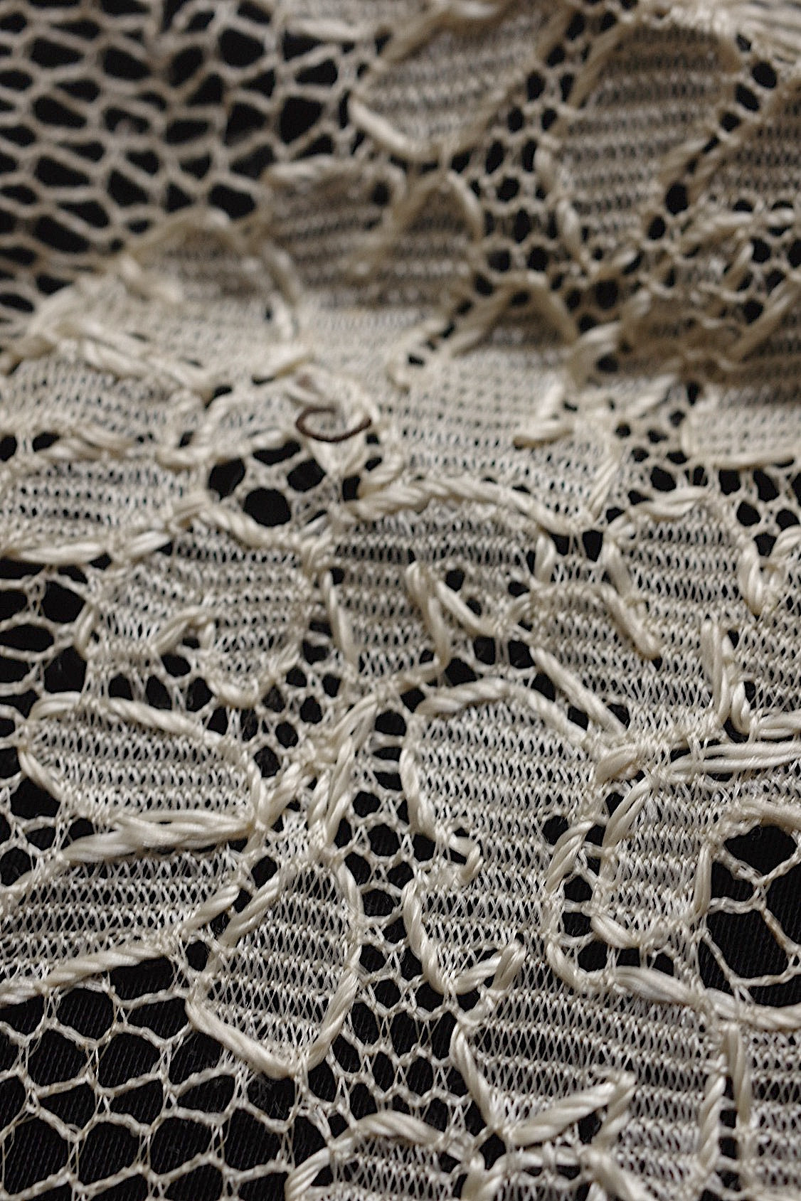 アンティークレース dentelle antique アンティークレース ラペット .FR a l'epoque