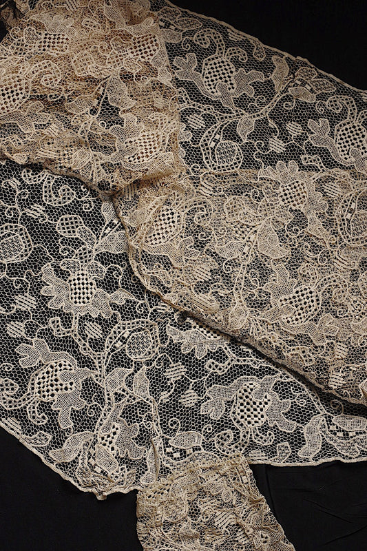 アンティークレース dentelle antique アンティークレース 回収品 レース生地 .FR a l'epoque