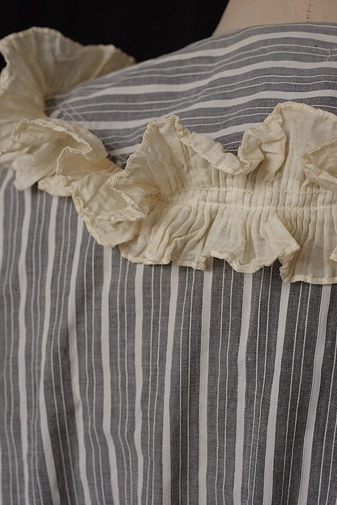 アンティーク古着 vêtement  antique アンティークブラウス .FR a l'epoque