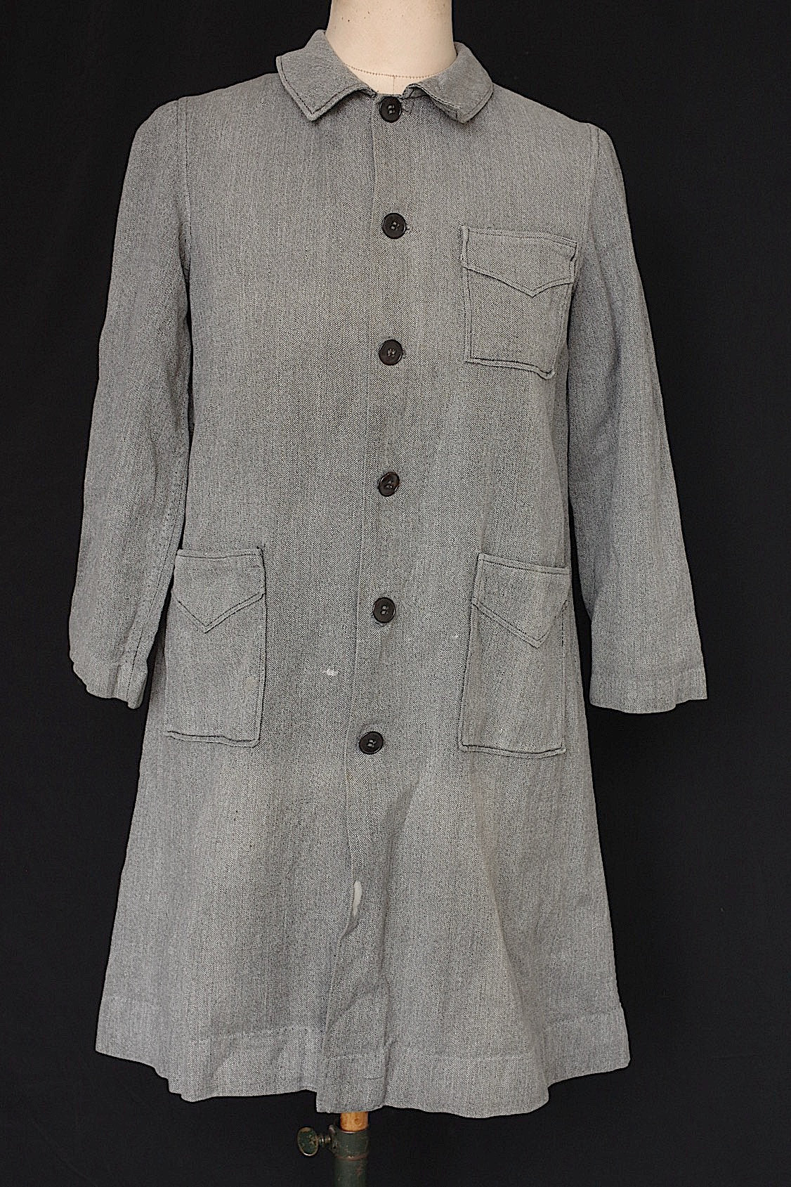 ヴィンテージ古着 vêtement  vintage ヴィンテージアトリエコート 少女サイズ .FR a l'epoque