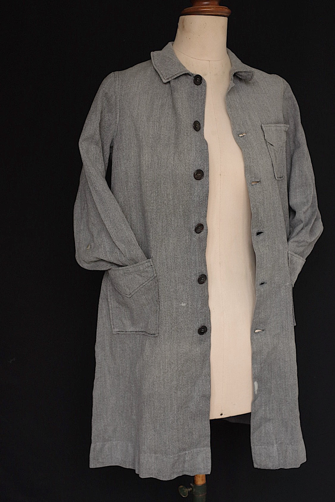 ヴィンテージ古着 vêtement  vintage ヴィンテージアトリエコート 少女サイズ .FR a l'epoque