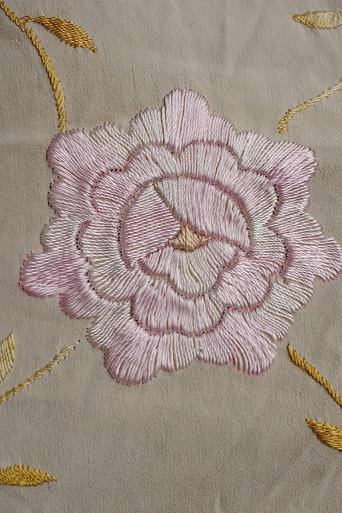 アンティークショール châle antique アンティーク刺繍 ショール1 .FR a l'epoque