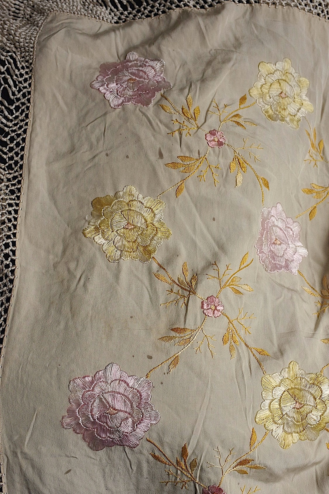 アンティークショール châle antique アンティーク刺繍 ショール1 .FR a l'epoque