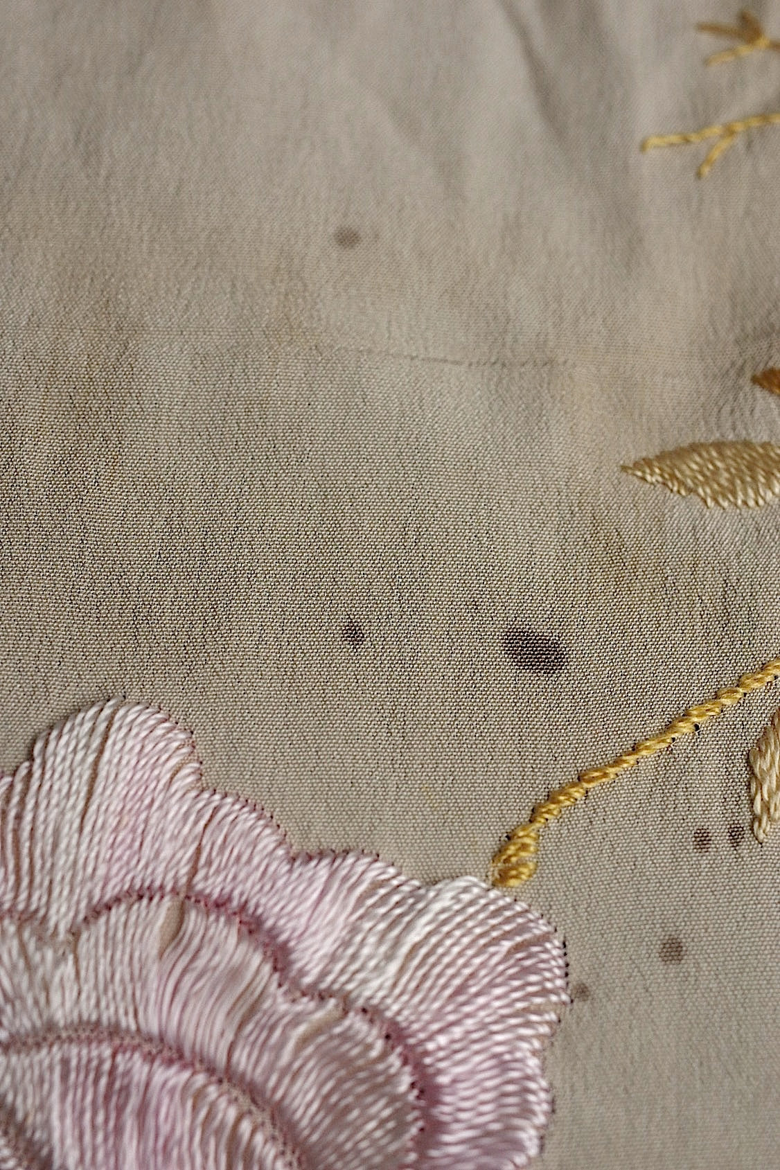 アンティークショール châle antique アンティーク刺繍 ショール1 .FR a l'epoque