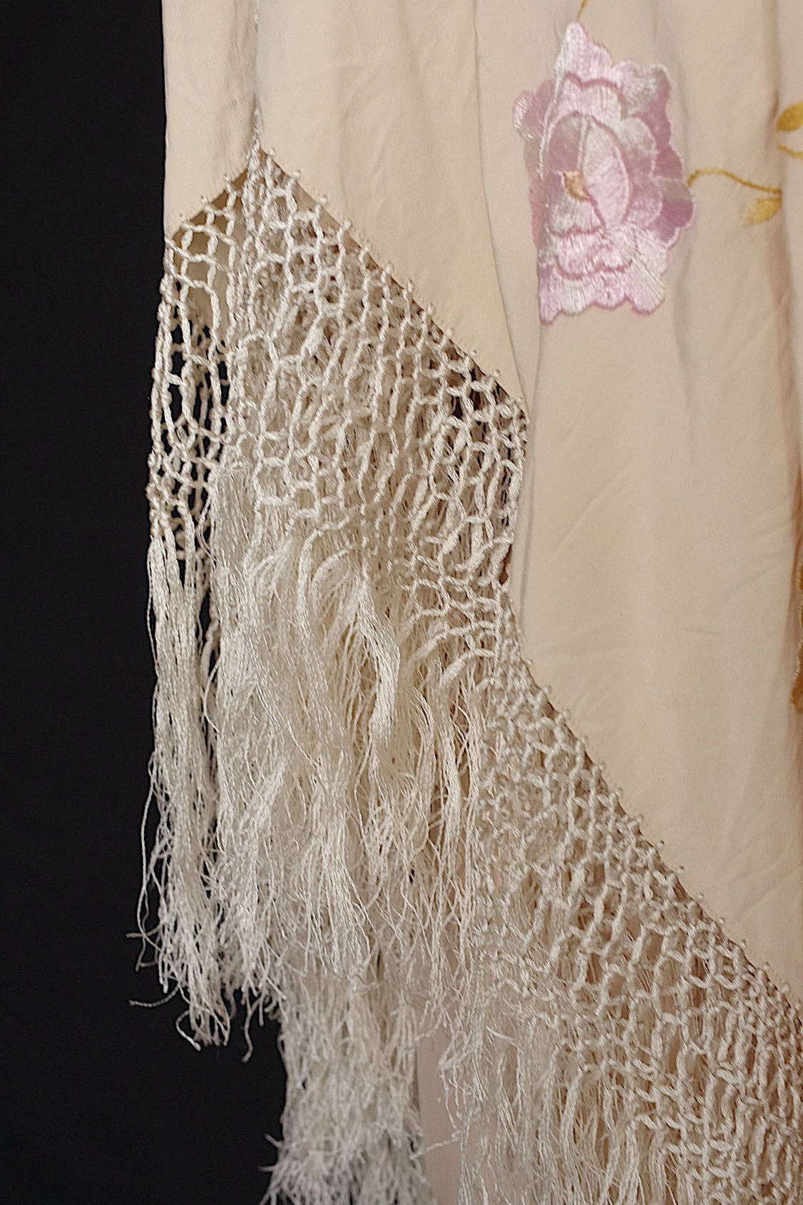 アンティークショール châle antique アンティーク刺繍 ショール1 .FR a l'epoque