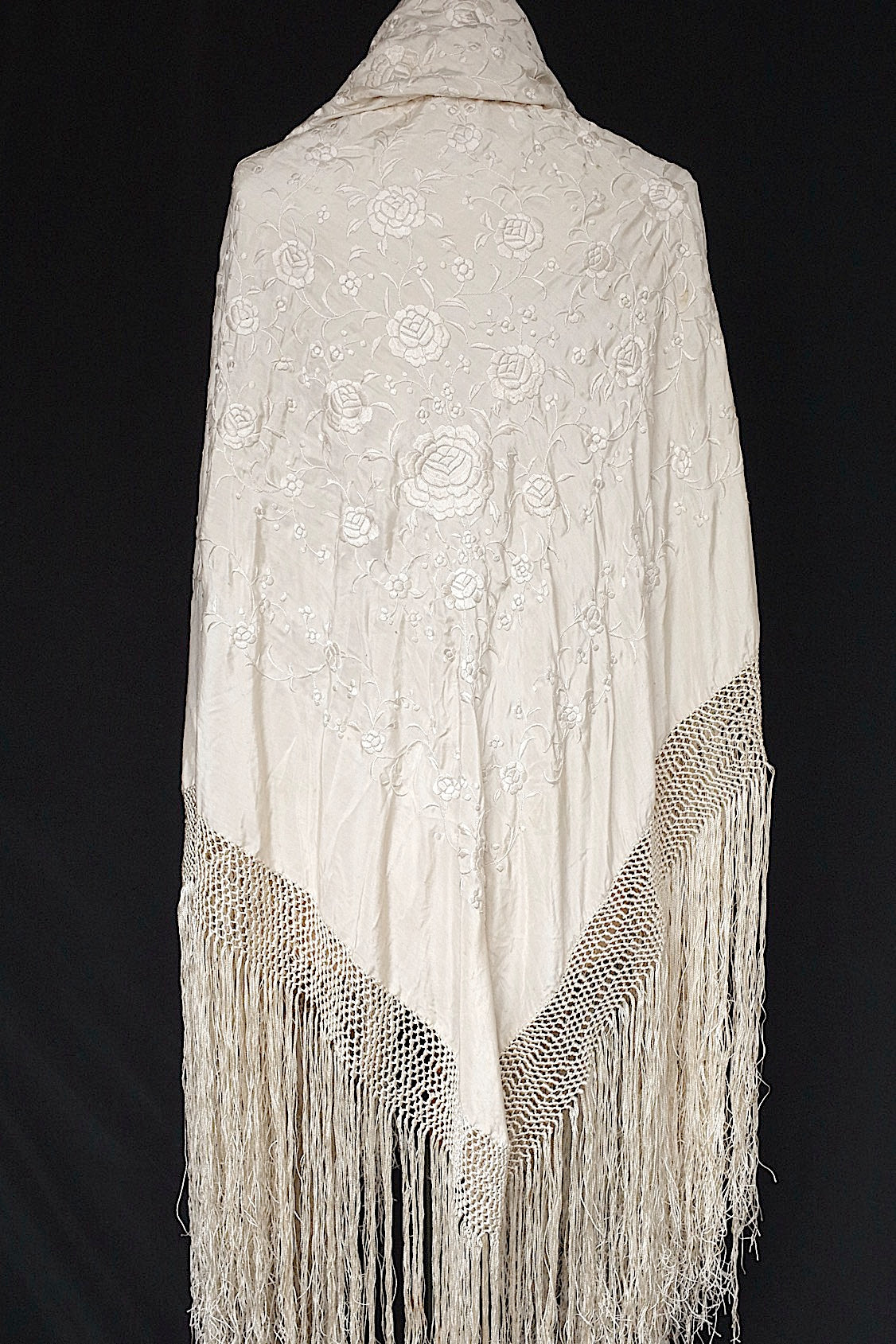 アンティークショール châle antique アンティーク刺繍 ショール2 .FR a l'epoque