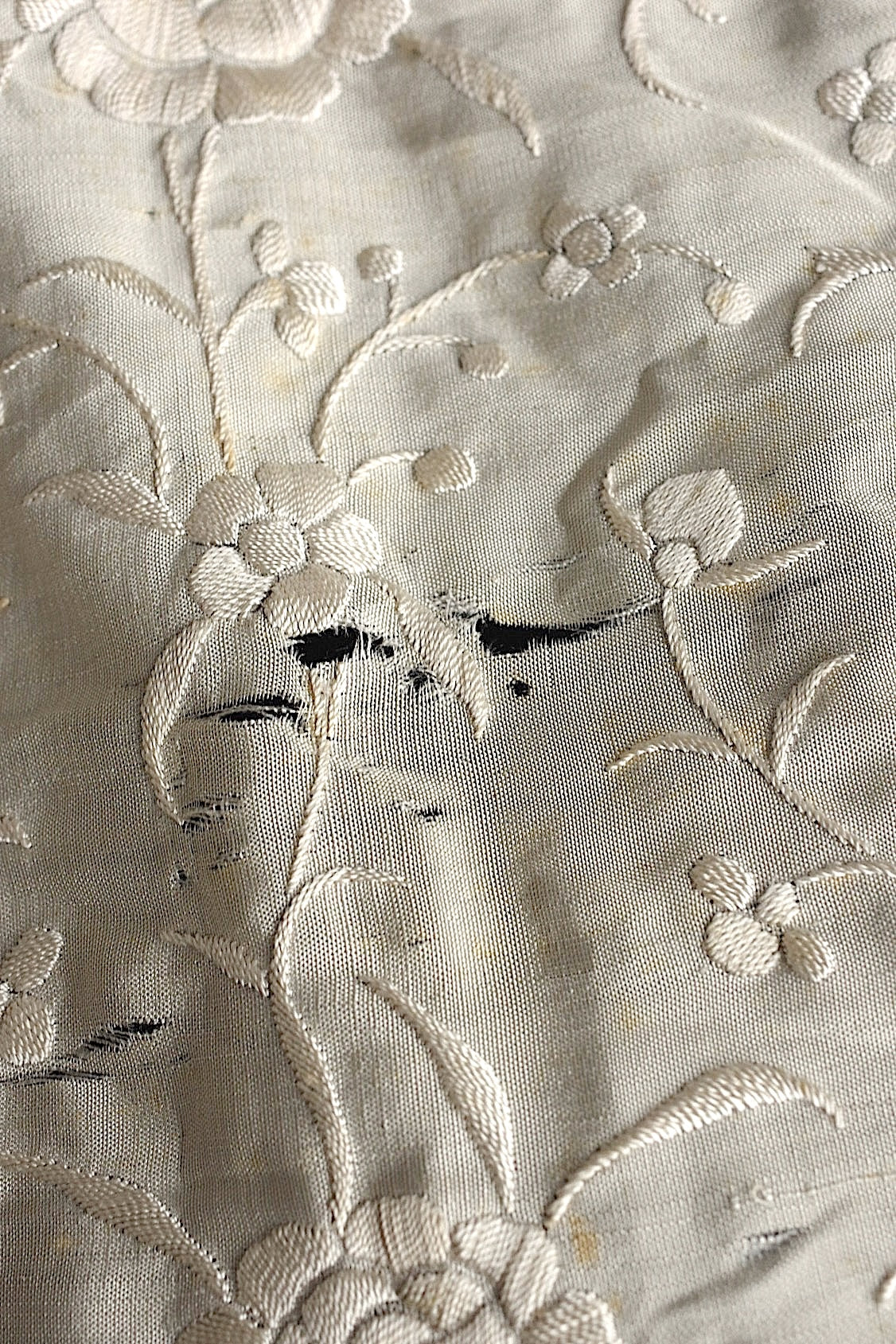 アンティークショール châle antique アンティーク刺繍 ショール2 .FR a l'epoque