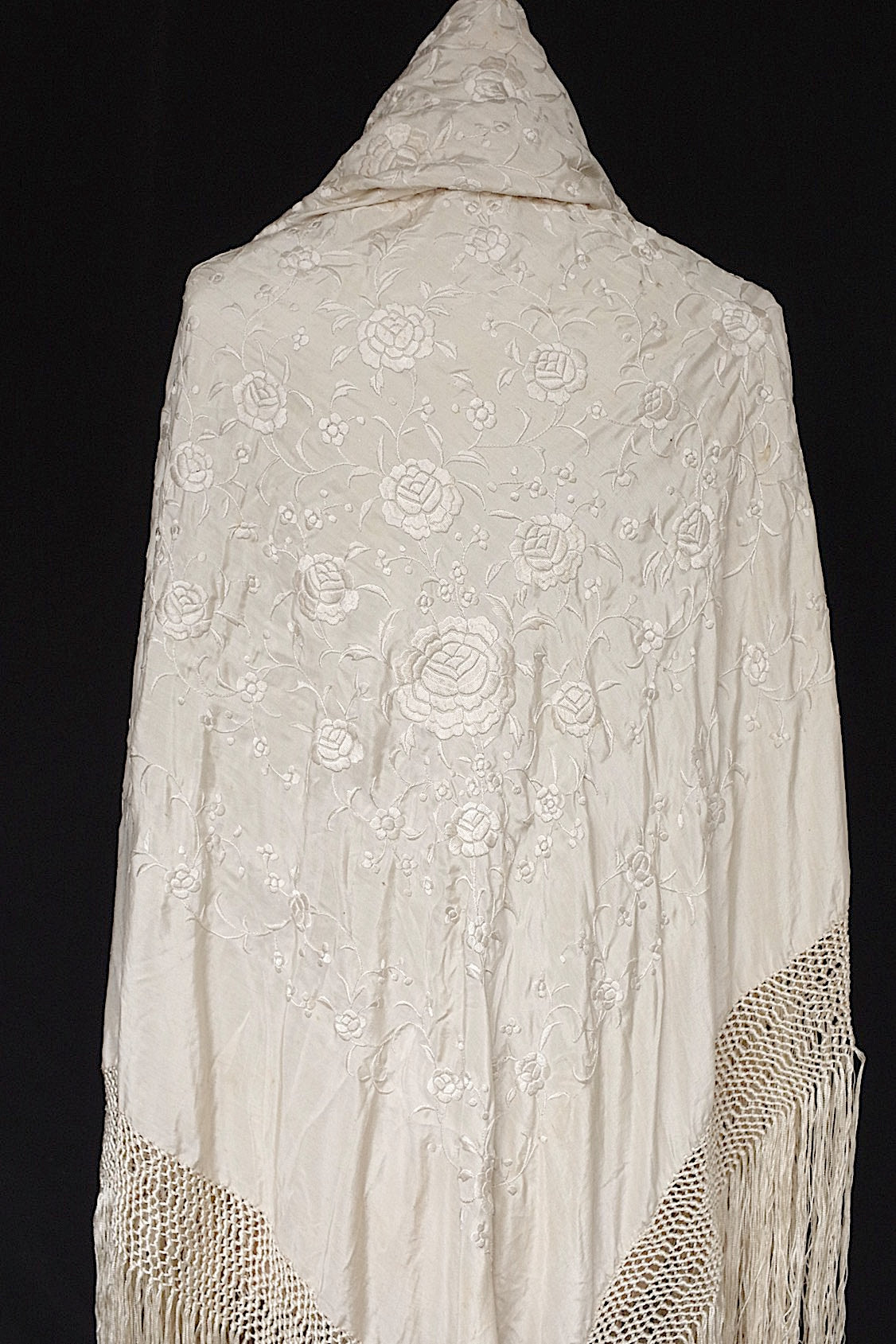 アンティークショール châle antique アンティーク刺繍 ショール2 .FR a l'epoque