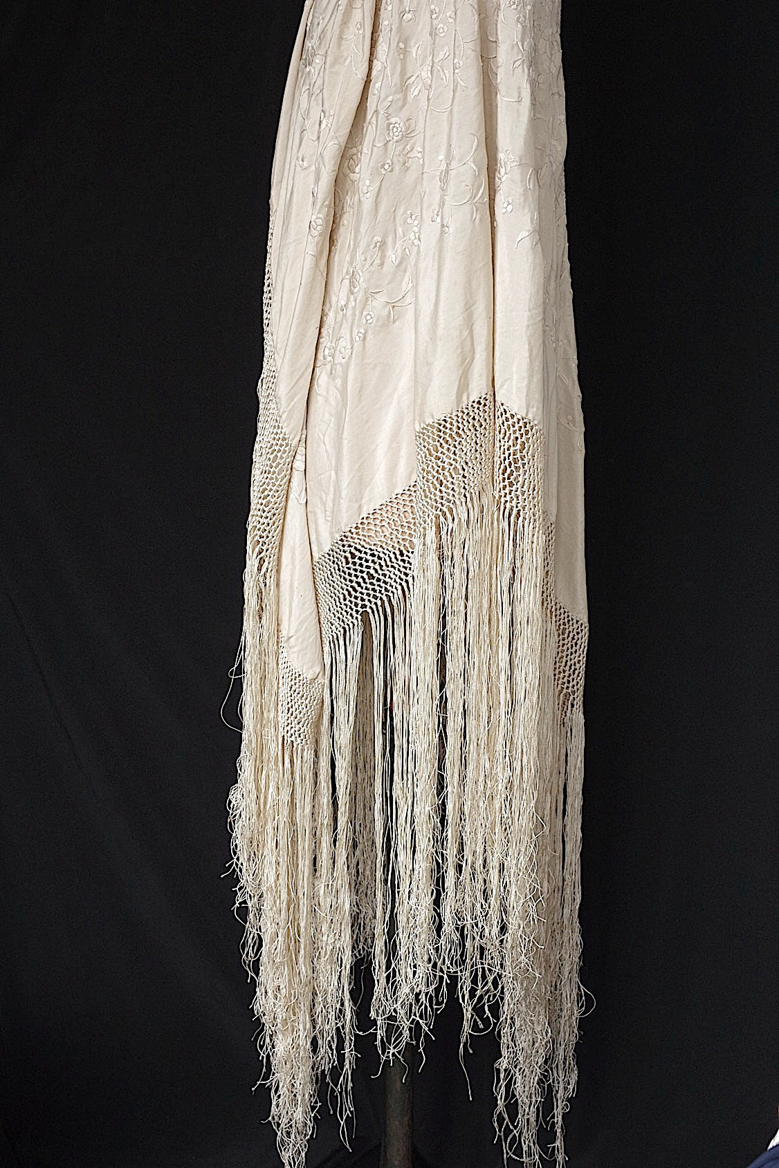 アンティークショール châle antique アンティーク刺繍 ショール2 .FR a l'epoque