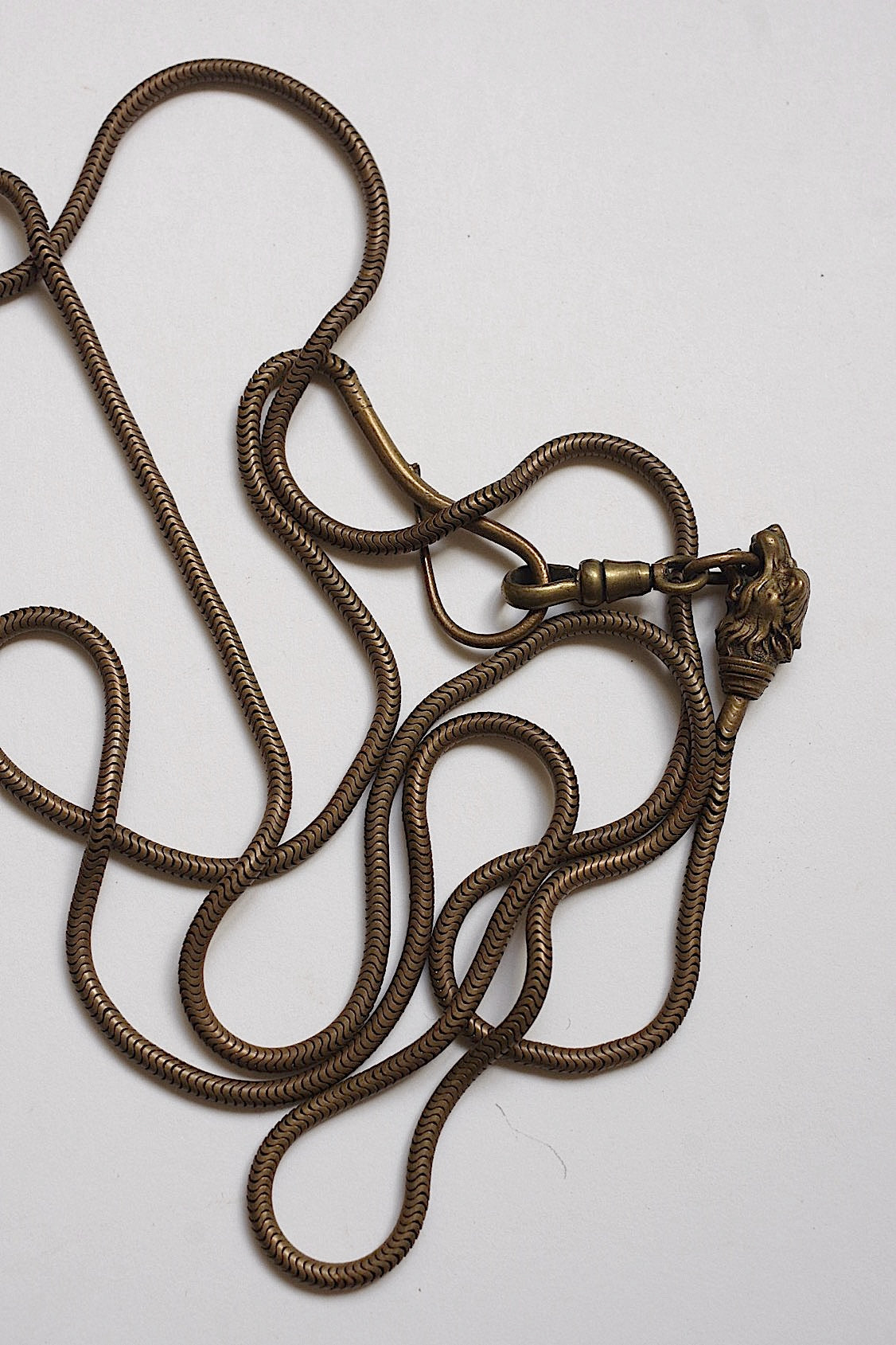 アンティークアクセサリー chain antique アンティークチェーン 動物モチーフ .FR a l'epoque