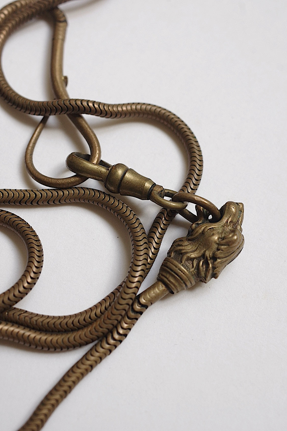 アンティークアクセサリー chain antique アンティークチェーン 動物モチーフ .FR a l'epoque