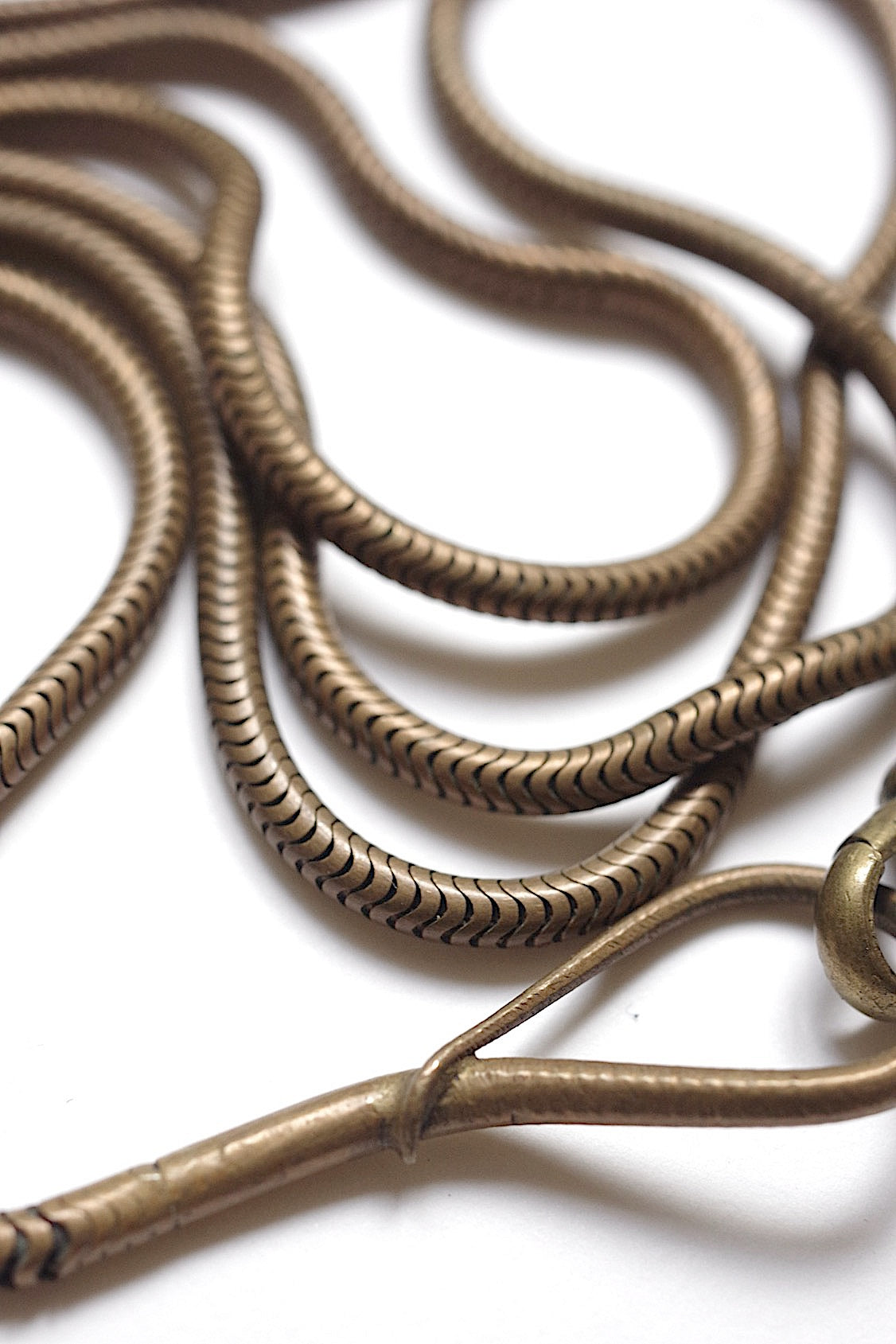 アンティークアクセサリー chain antique アンティークチェーン 動物モチーフ .FR a l'epoque