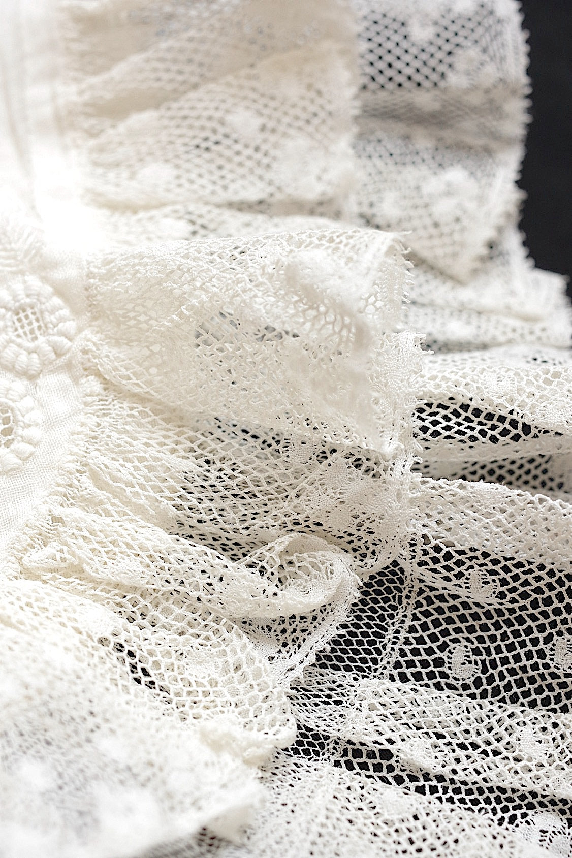 アンティークレース dentelle antique アンティークレース 刺繍ボネ .FR a l'epoque