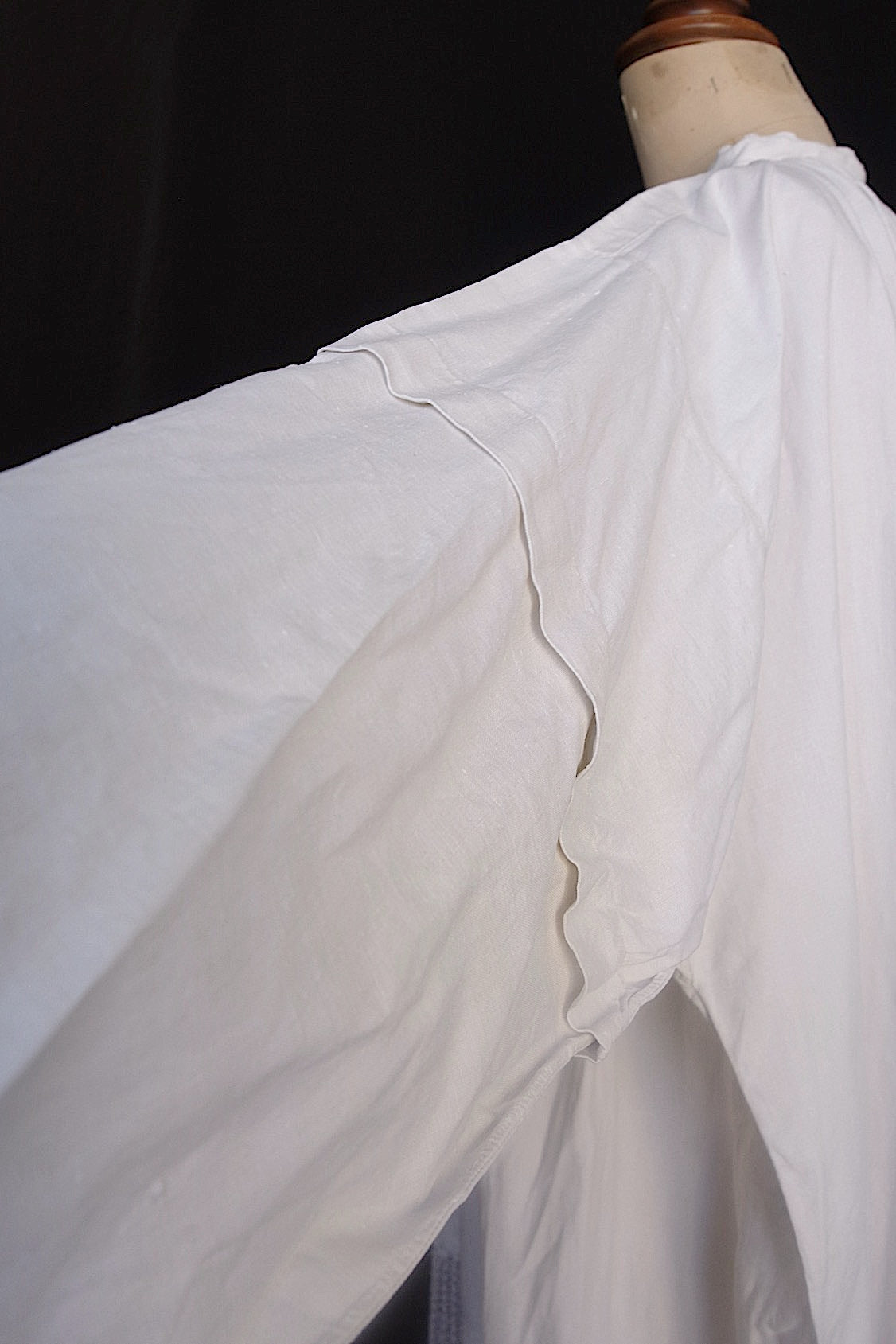 アンティーク古着 vêtement antique アンティーク教会チュニック aube2 .FR a l'epoque