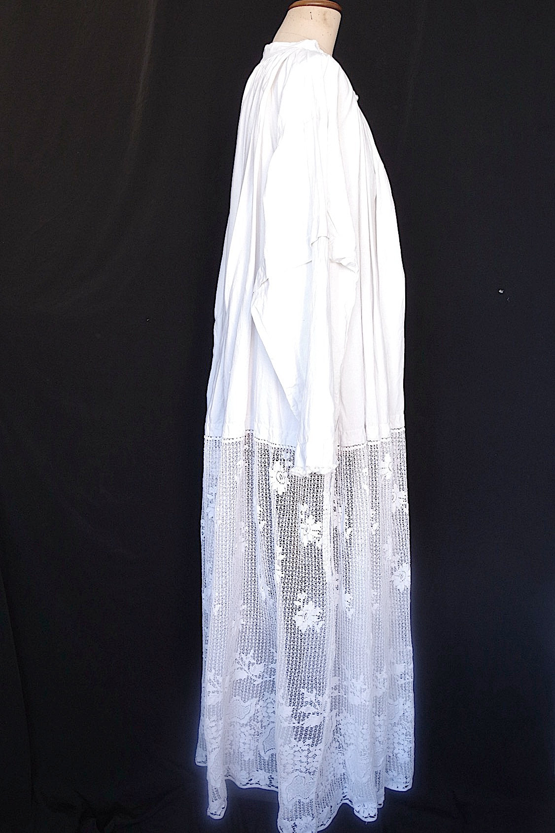 アンティーク古着 vêtement antique アンティーク教会チュニック aube2 .FR a l'epoque