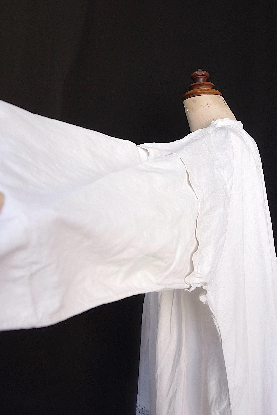 アンティーク古着 vêtement antique アンティーク教会チュニック aube2 .FR a l'epoque