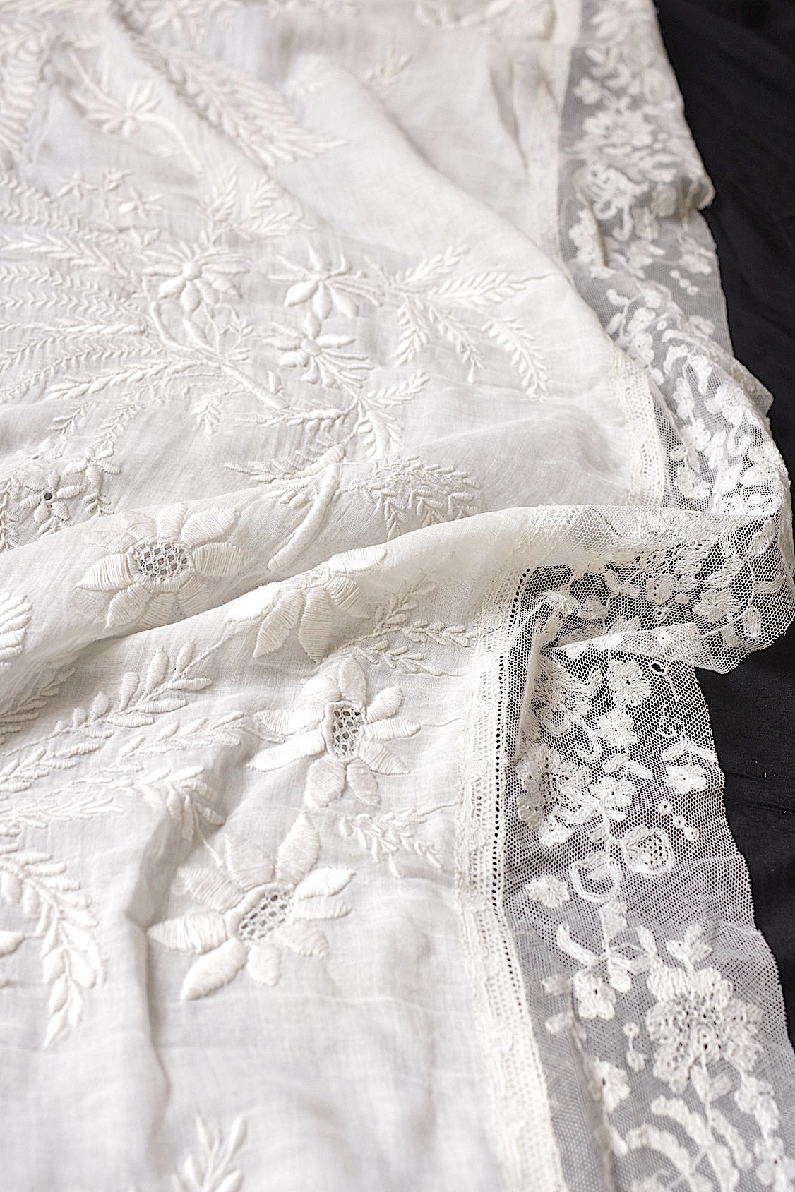 アンティークレース dentelle antique アンティーク刺繍 クロス .FR a l'epoque