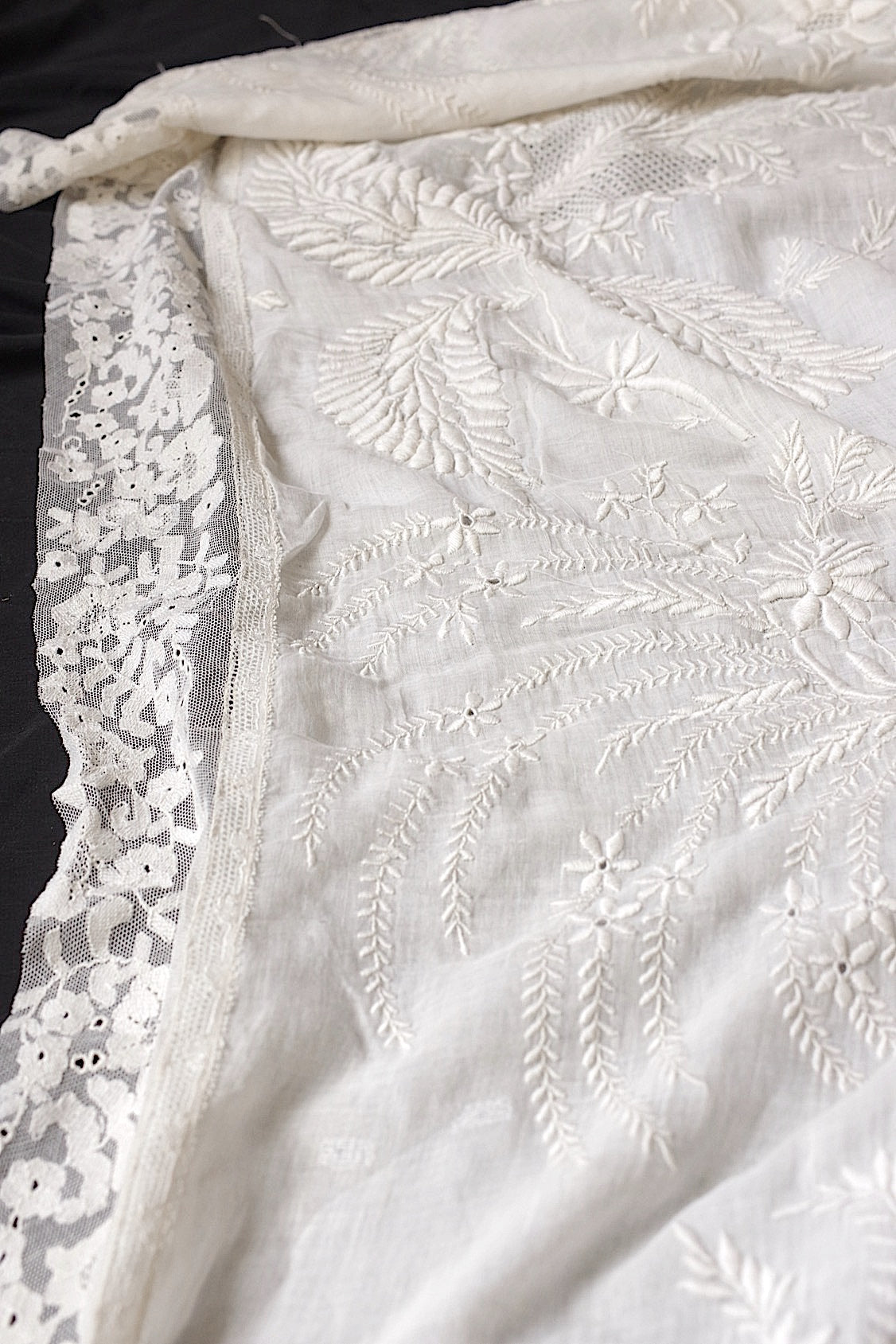 アンティークレース dentelle antique アンティーク刺繍 クロス .FR a l'epoque