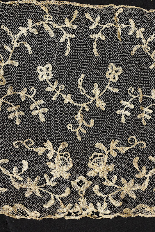 アンティークレース dentelle antique アンティークレース 曲線 カフス .FR a l'epoque