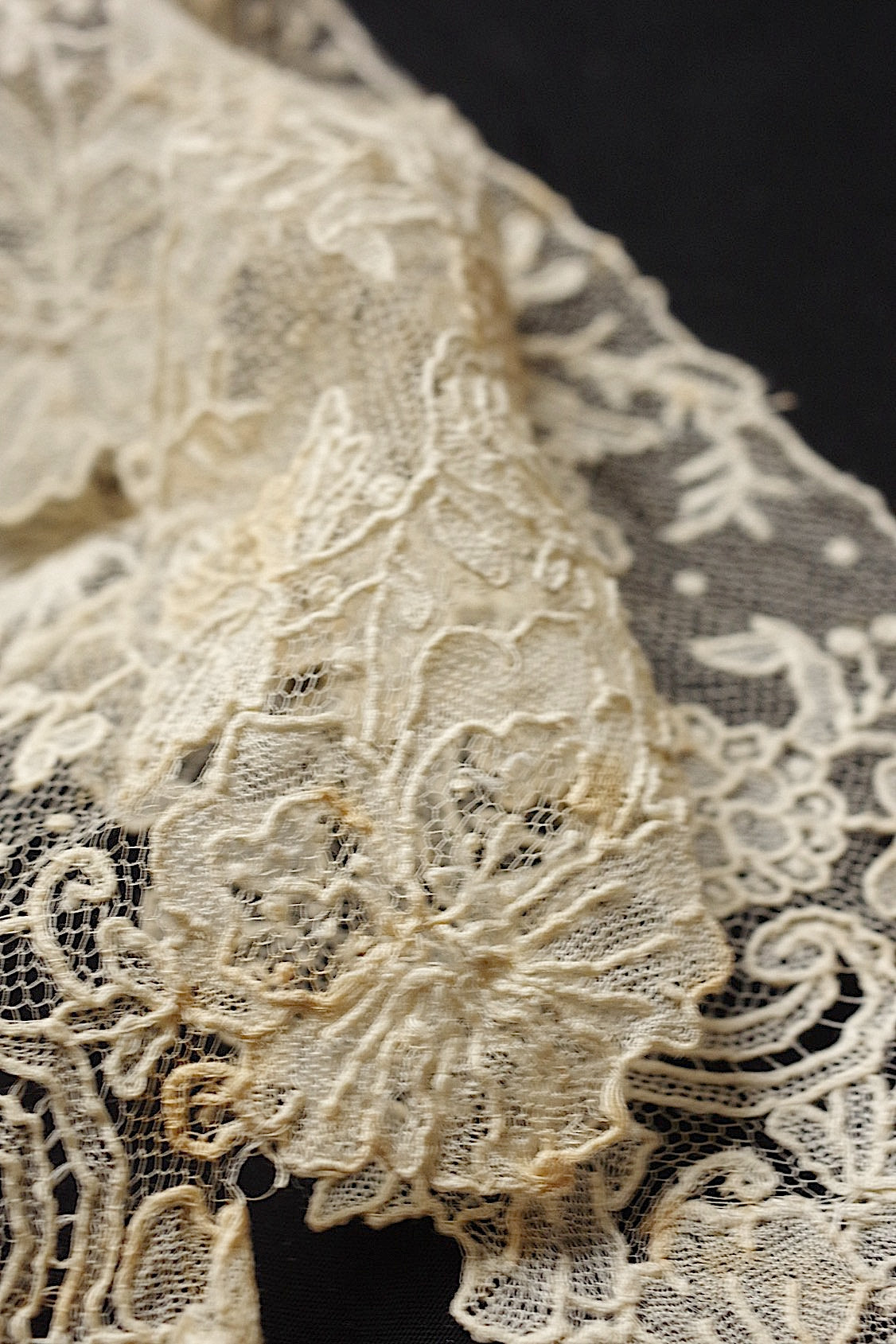 アンティークレース dentelle antique アンティークレース ブリュクセルレース .FR a l'epoque