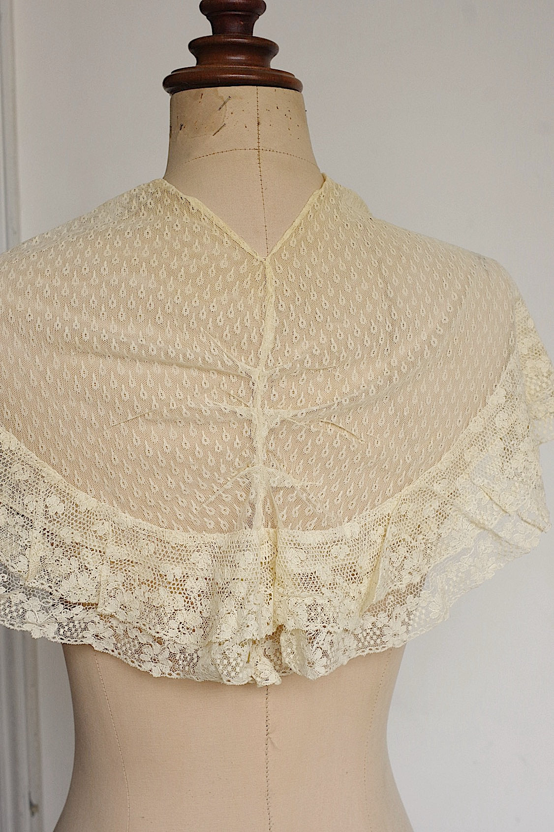 アンティークレース dentelle antique アンティークレース 襟24 .FR a l'epoque