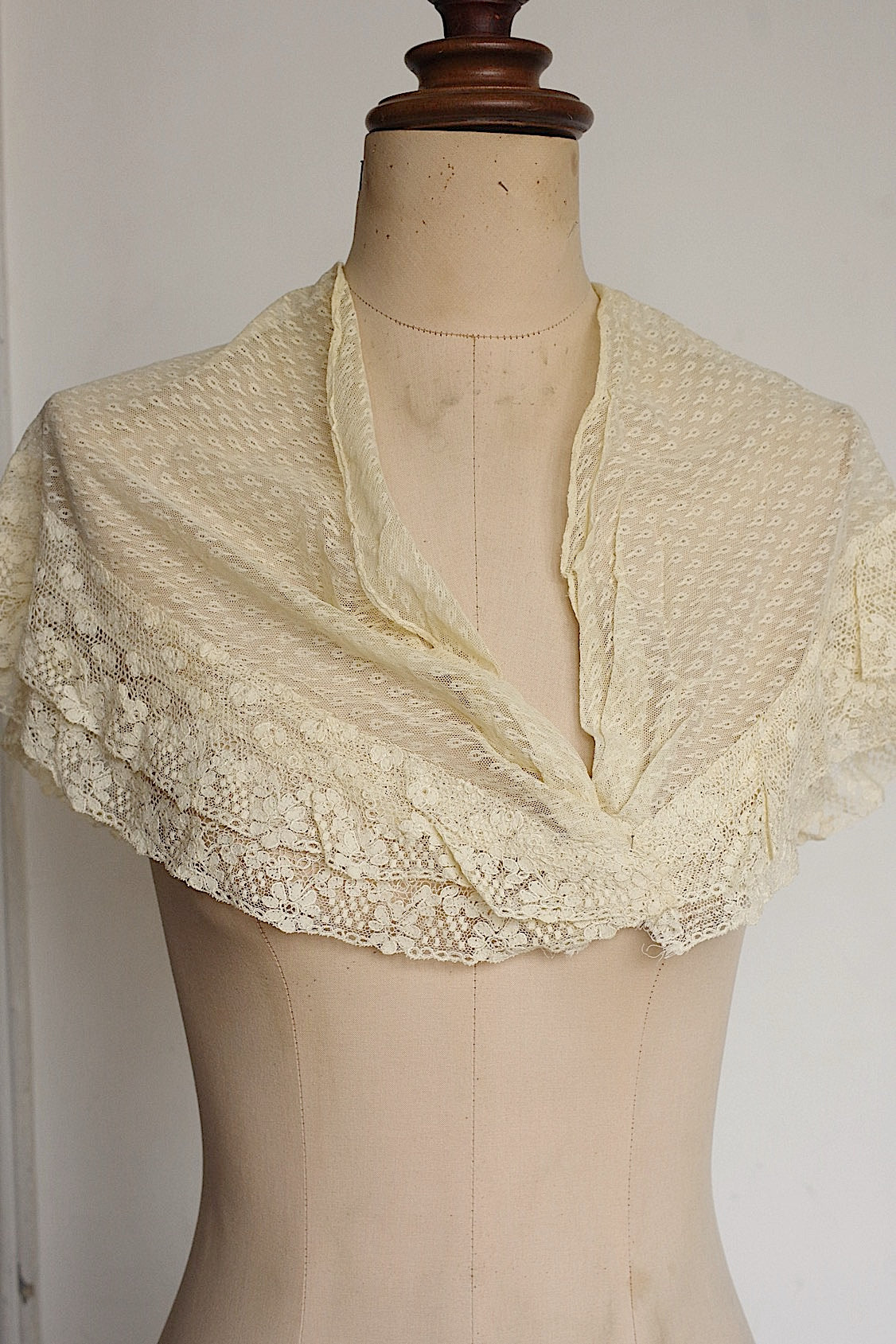 アンティークレース dentelle antique アンティークレース 襟24 .FR a l'epoque